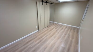 132 Main St, Southington, CT for lease - Commercial Listing Video 