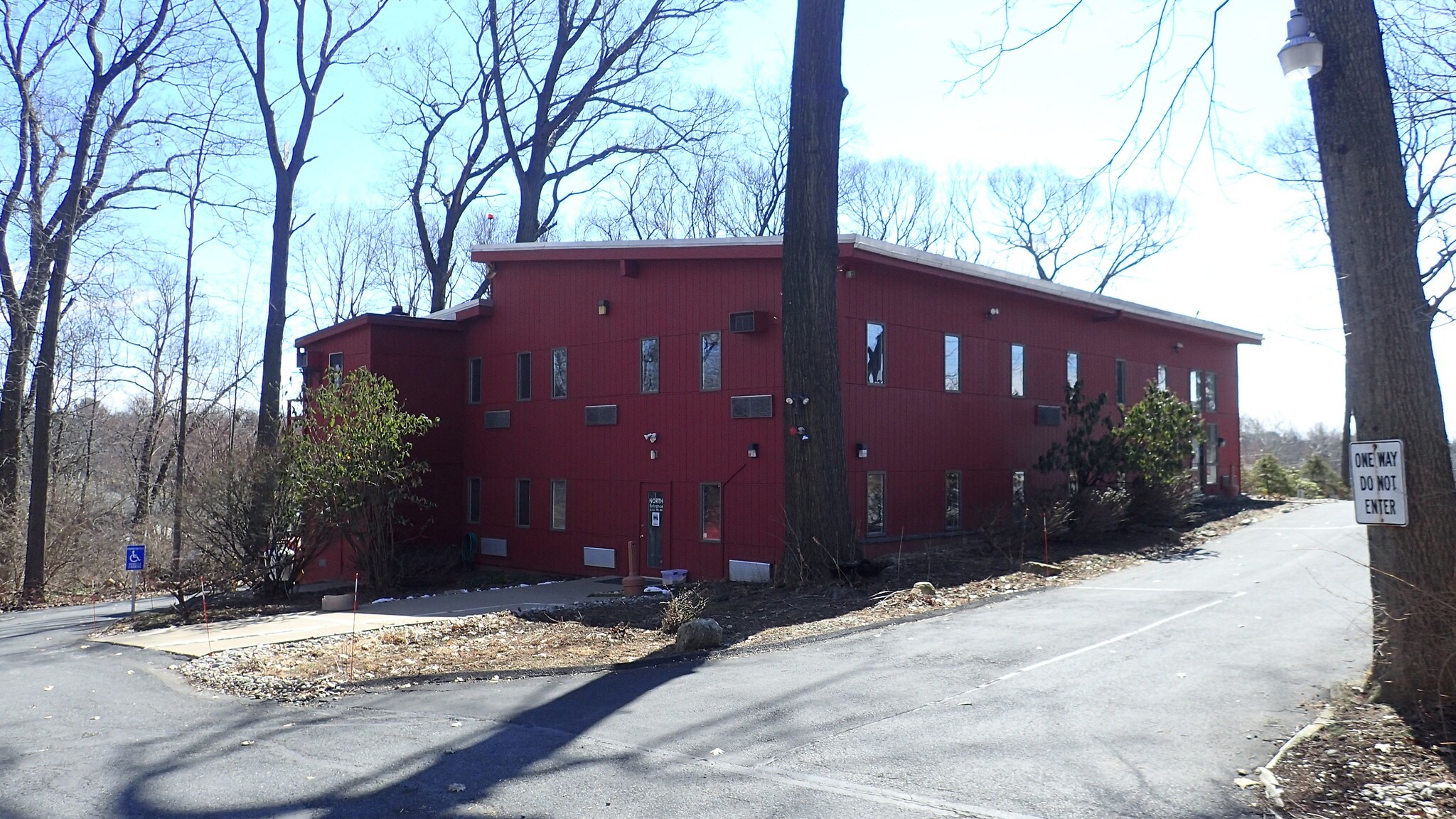 3005 Brodhead Rd, Bethlehem, PA 18020 PRIVATE OFFICE SUITES AVAILABLE