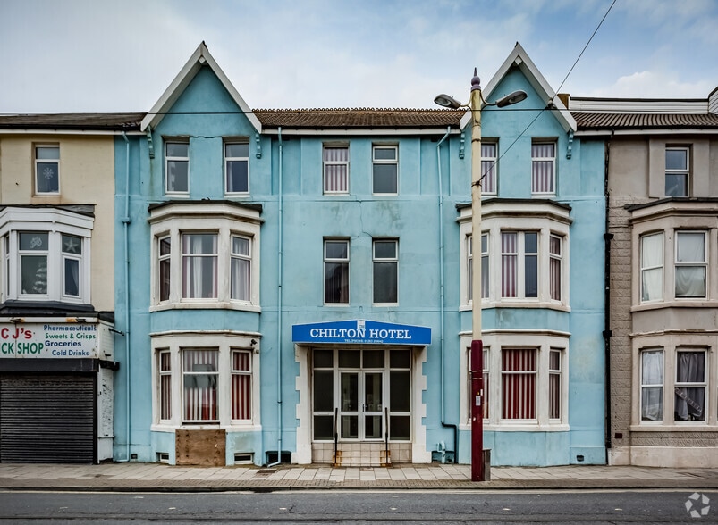 14-16 Lytham Rd, Blackpool for sale - Primary Photo - Image 1 of 3