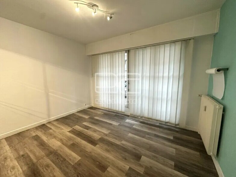 Office in Nancy for lease - Interior Photo - Image 2 of 5