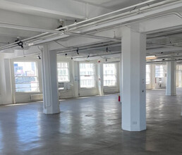 656 S Los Angeles St, Los Angeles, CA for lease Interior Photo- Image 1 of 8