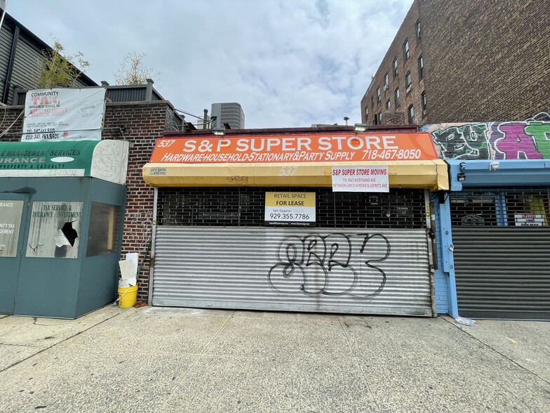 452 E New York Ave, Brooklyn, NY for lease - Building Photo - Image 3 of 8