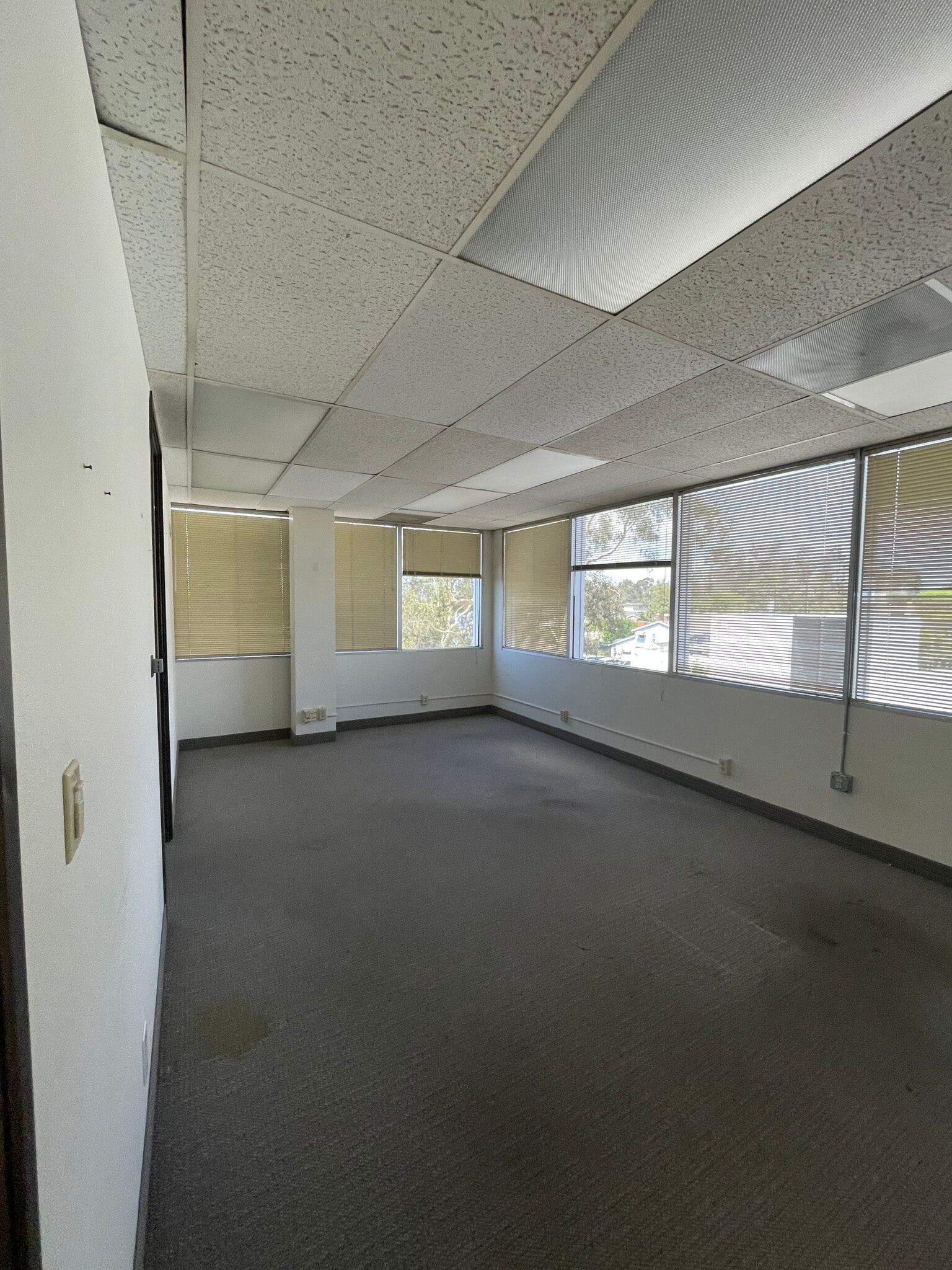 3605 Long Beach Blvd, Long Beach, CA for lease Interior Photo- Image 1 of 1