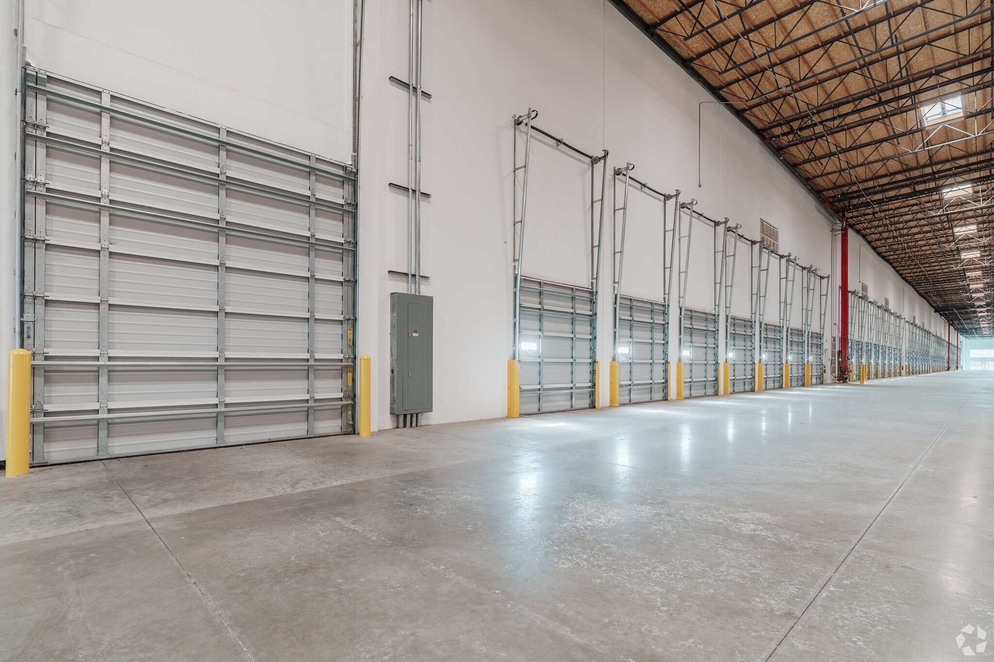 W Paige Ave & S I St, Tulare, CA for lease Interior Photo- Image 1 of 11