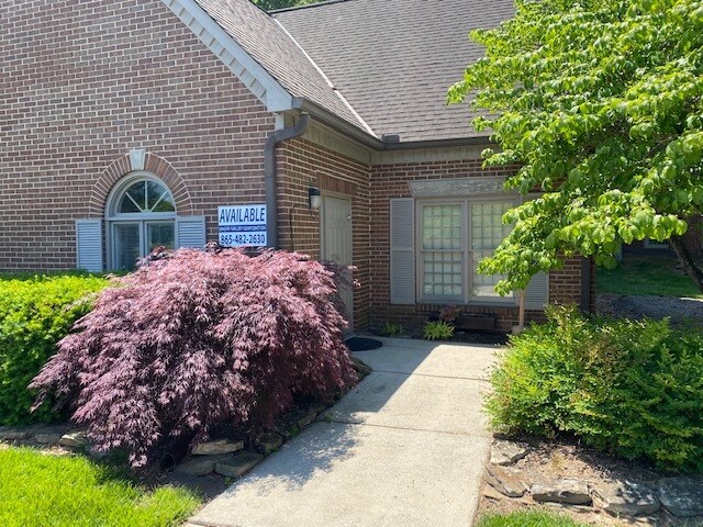 681C Emory Valley Rd, Oak Ridge, TN for sale Building Photo- Image 1 of 1