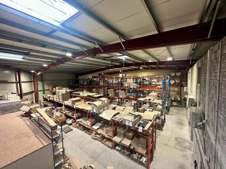 Flex in Fréjus for lease - Interior Photo - Image 1 of 20