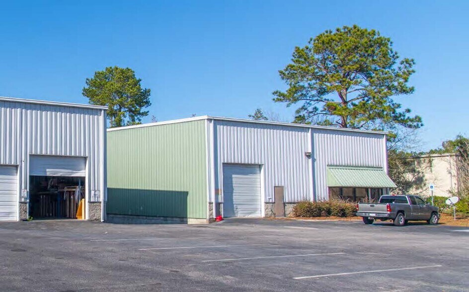 114 Trigard Ln, Summerville, SC for sale - Building Photo - Image 1 of 1