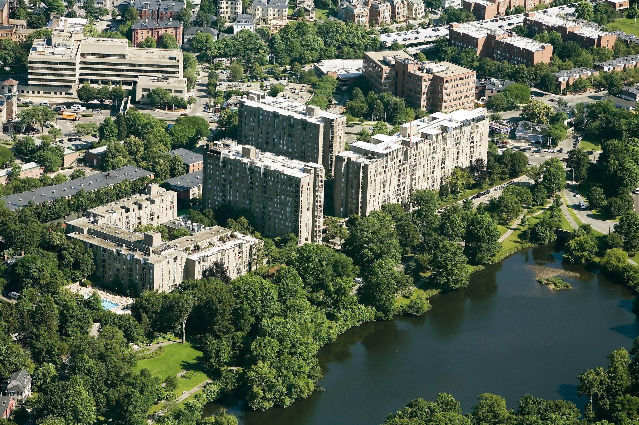 33 Pond Ave, Brookline, MA 02445 OfficeMedical for Lease