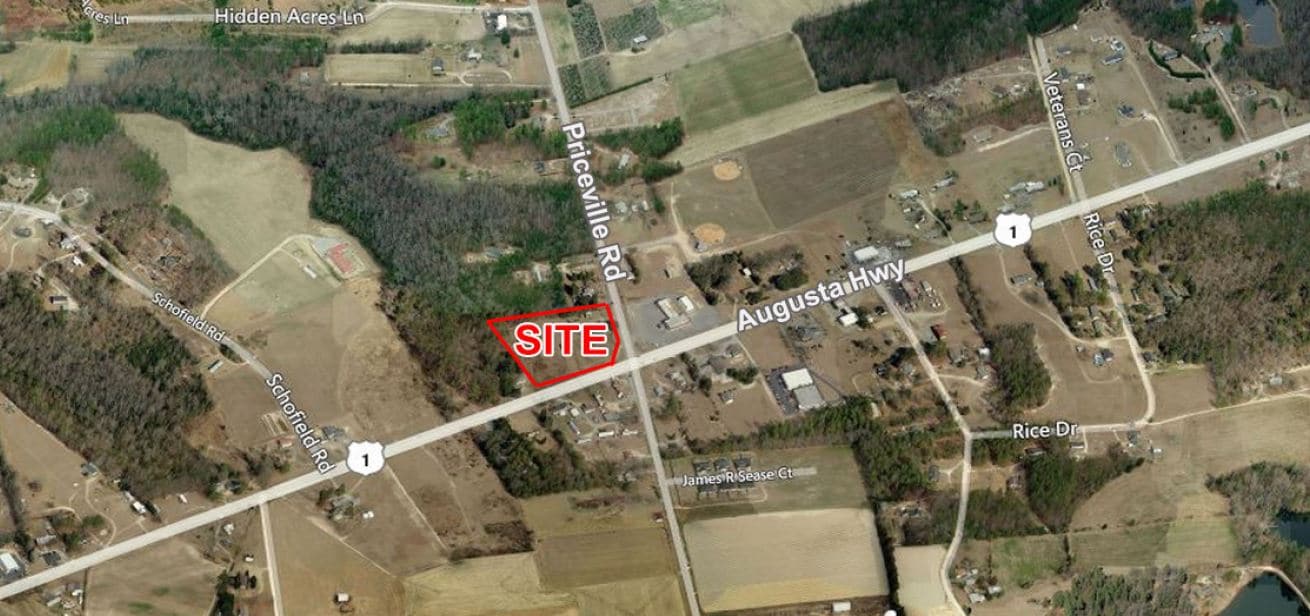 1215 Priceville Rd, Gilbert, SC 29054