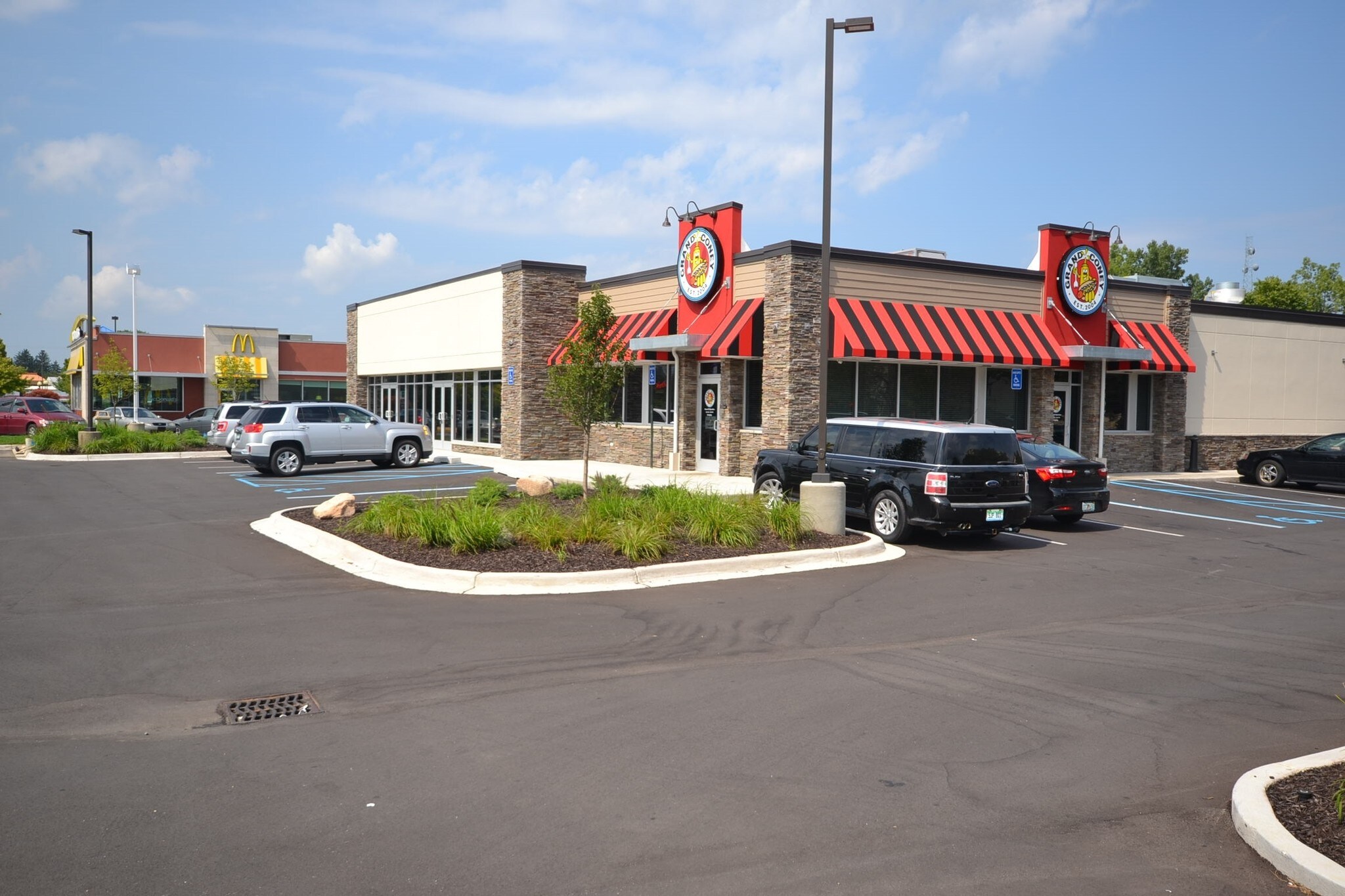 5121 28th St SE, Grand Rapids, MI for sale Building Photo- Image 1 of 1