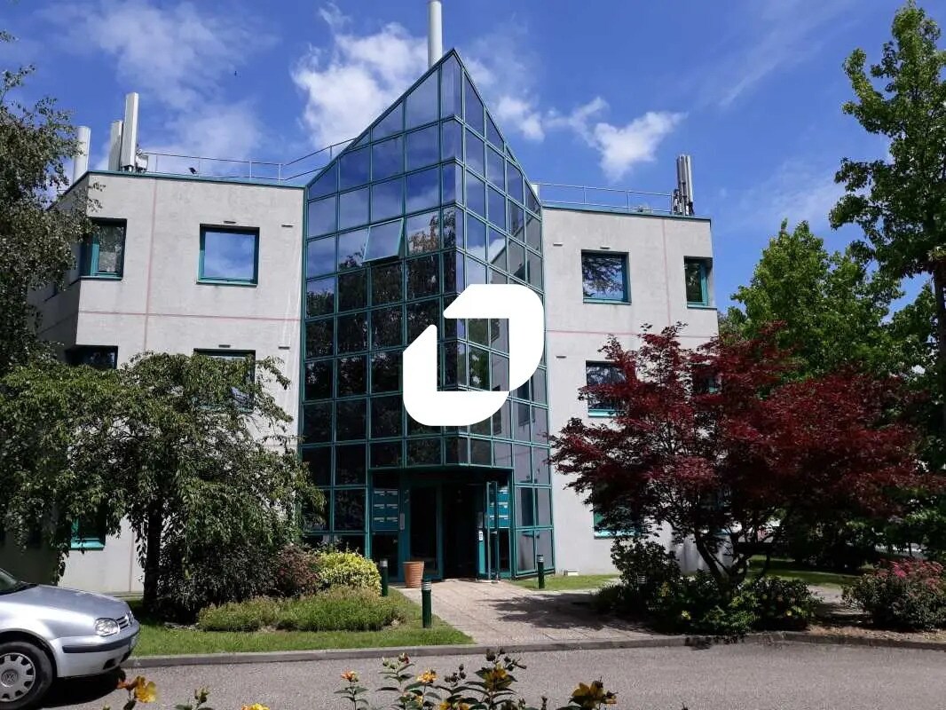 47 Rue Benoit Bennier, Charbonnières-les-Bains for lease Building Photo- Image 1 of 21