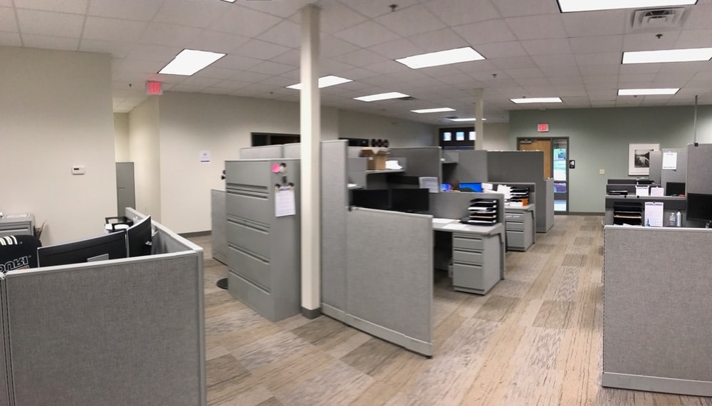 2142 -2160 W Chesterfield Blvd, Springfield, MO for lease Interior Photo- Image 1 of 16