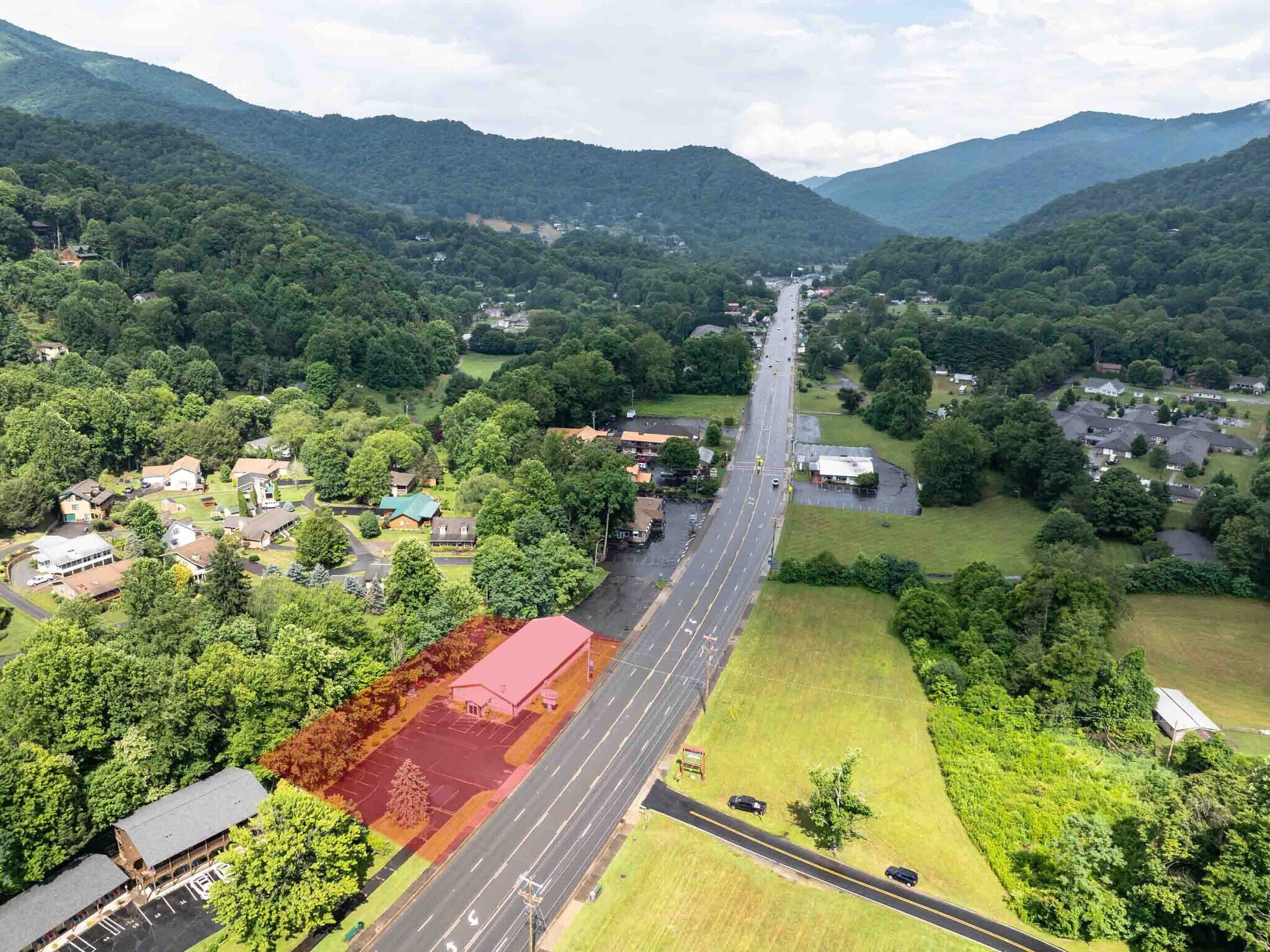 4438 Soco Rd, Maggie Valley, NC for sale Building Photo- Image 1 of 1