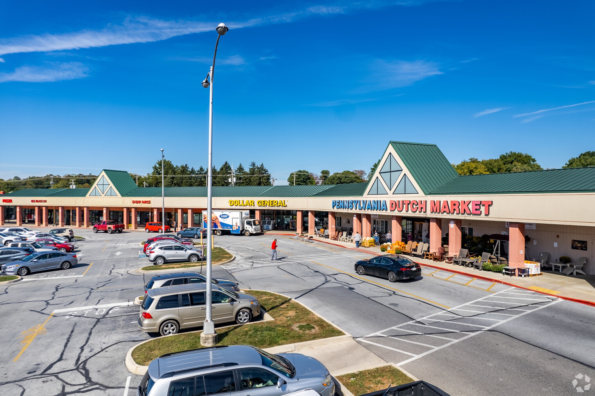 1519 Potomac Ave, Hagerstown, MD 21742 Long Meadow Shopping Center
