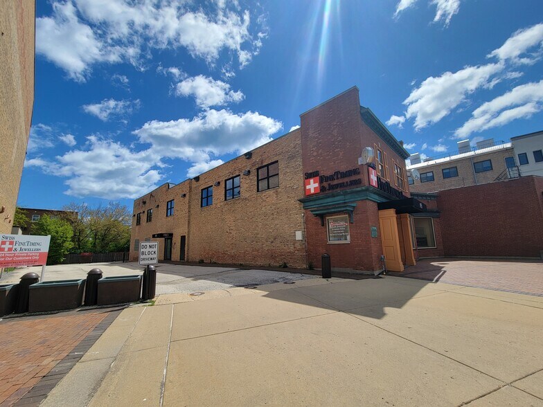 1913 Sheridan Rd, Highland Park, IL for sale - Building Photo - Image 3 of 7