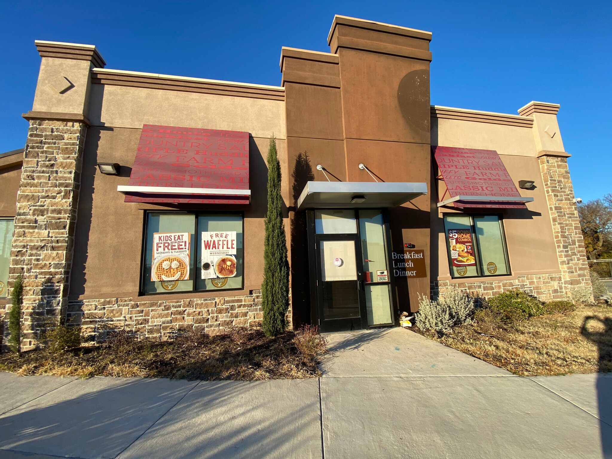 1151 Martin Luther King Jr Fwy, Fort Worth, TX 76104 Retail for Lease