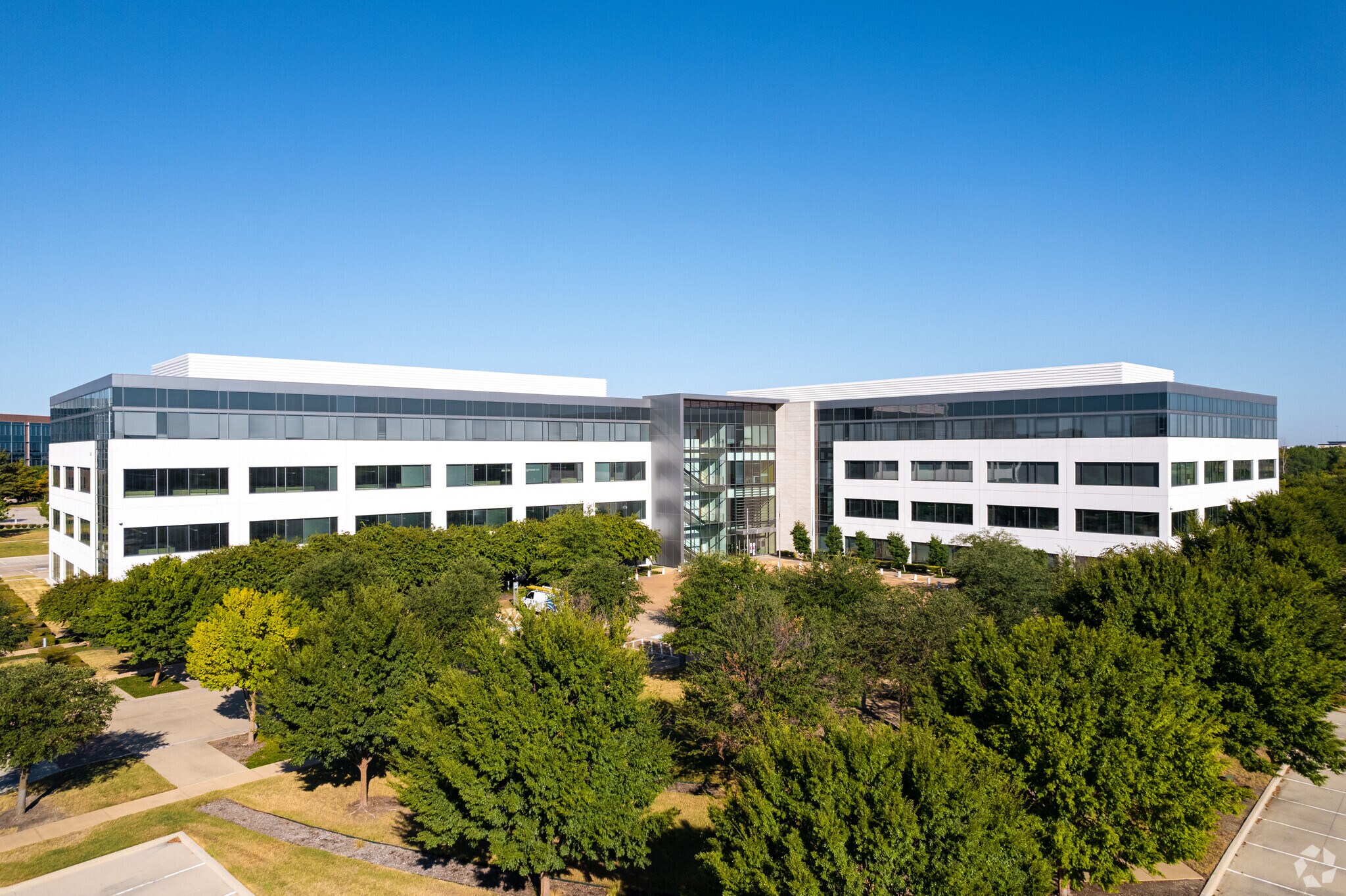 5543 Legacy Dr, Plano, TX for sale Primary Photo- Image 1 of 1