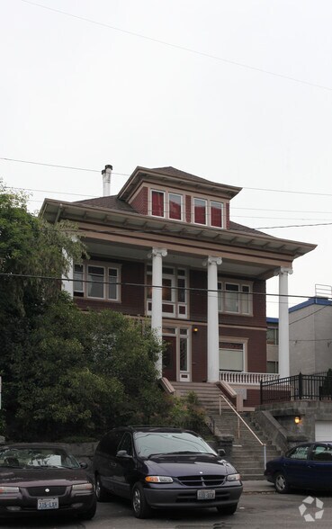 1712 Belmont Ave, Seattle, WA for sale - Primary Photo - Image 1 of 2