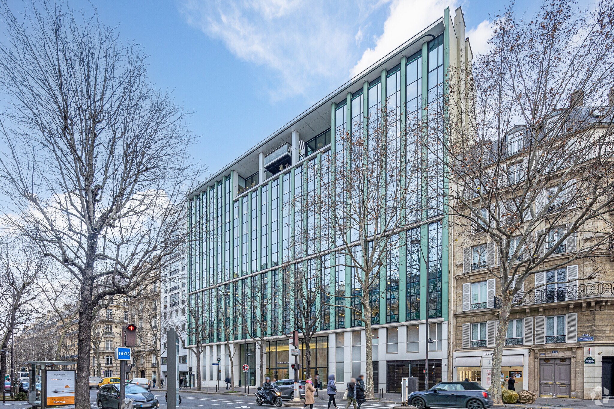 138-144 Boulevard Malesherbes, Paris for lease Primary Photo- Image 1 of 4