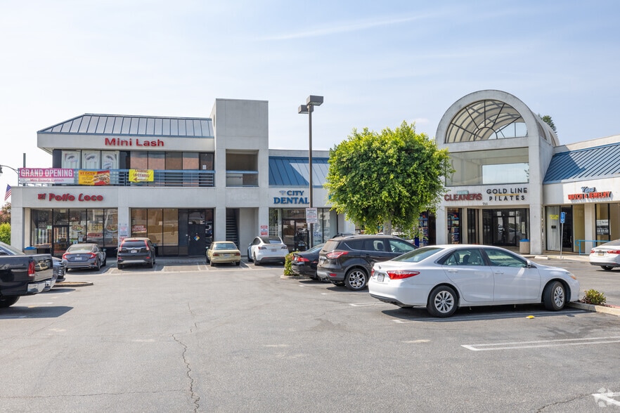 711 Fair Oaks Ave, South Pasadena, CA for lease - Building Photo - Image 3 of 4