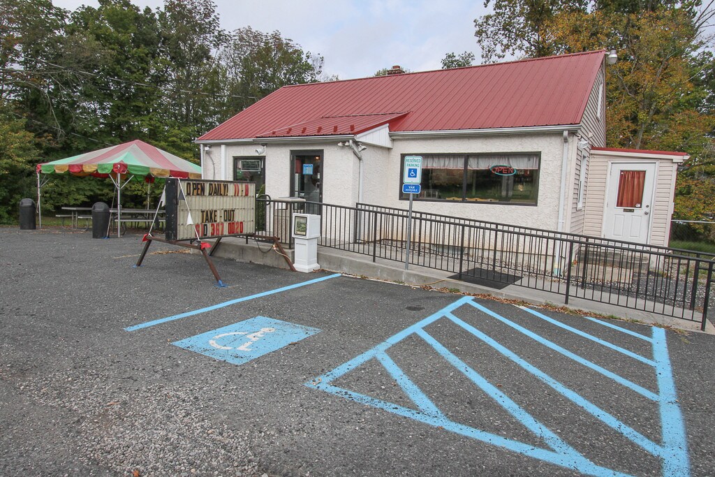 1171 Route 100, Bechtelsville, PA for sale Primary Photo- Image 1 of 1