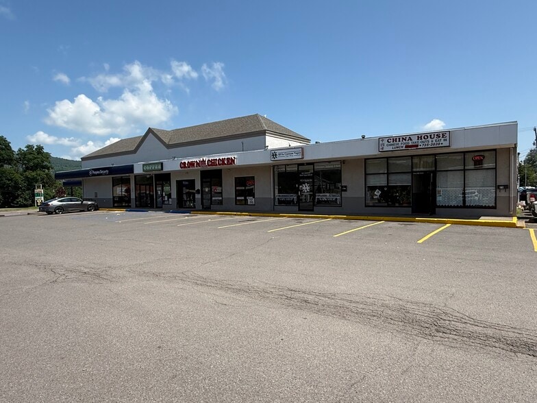 75 N Market St, Nanticoke, PA for lease - Building Photo - Image 1 of 5