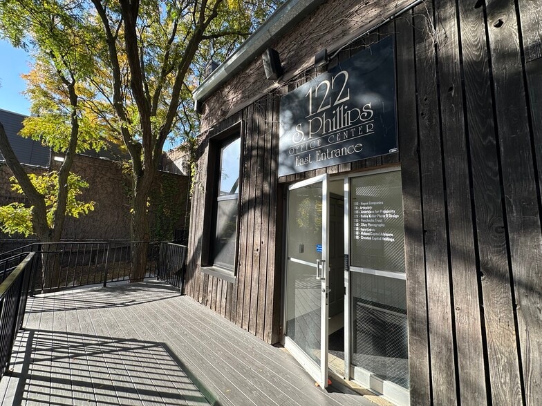 120-122 S Phillips Ave, Sioux Falls, SD for lease - Building Photo - Image 3 of 4