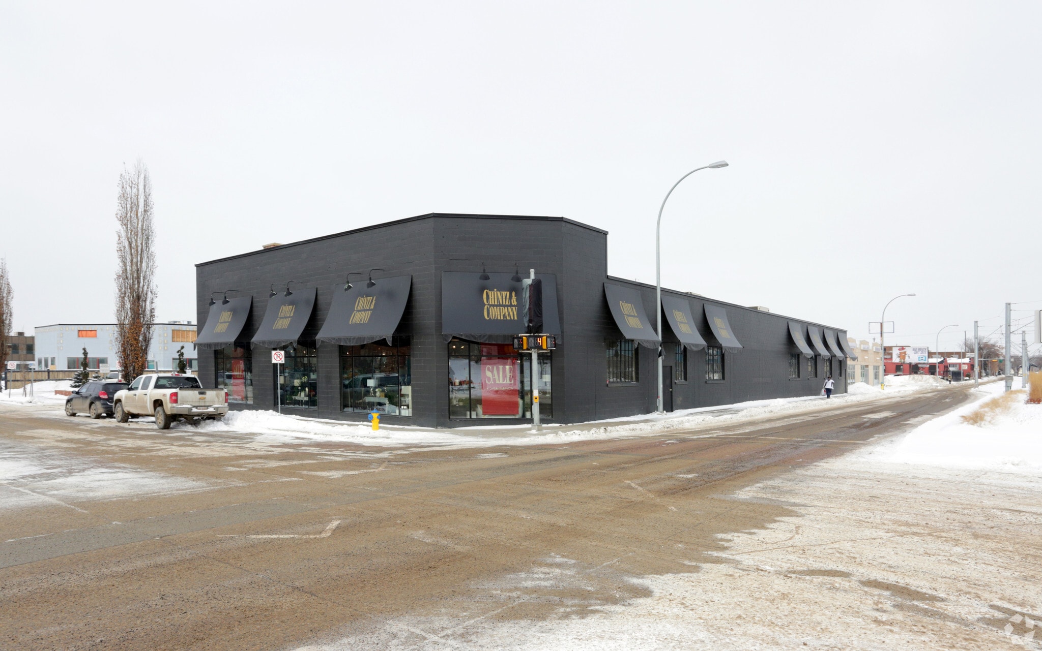 10502 105 Ave NW, Edmonton, AB for sale Primary Photo- Image 1 of 1