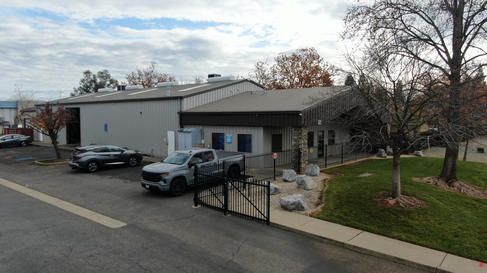 1651 Zachi Way, Redding, CA for sale Primary Photo- Image 1 of 13