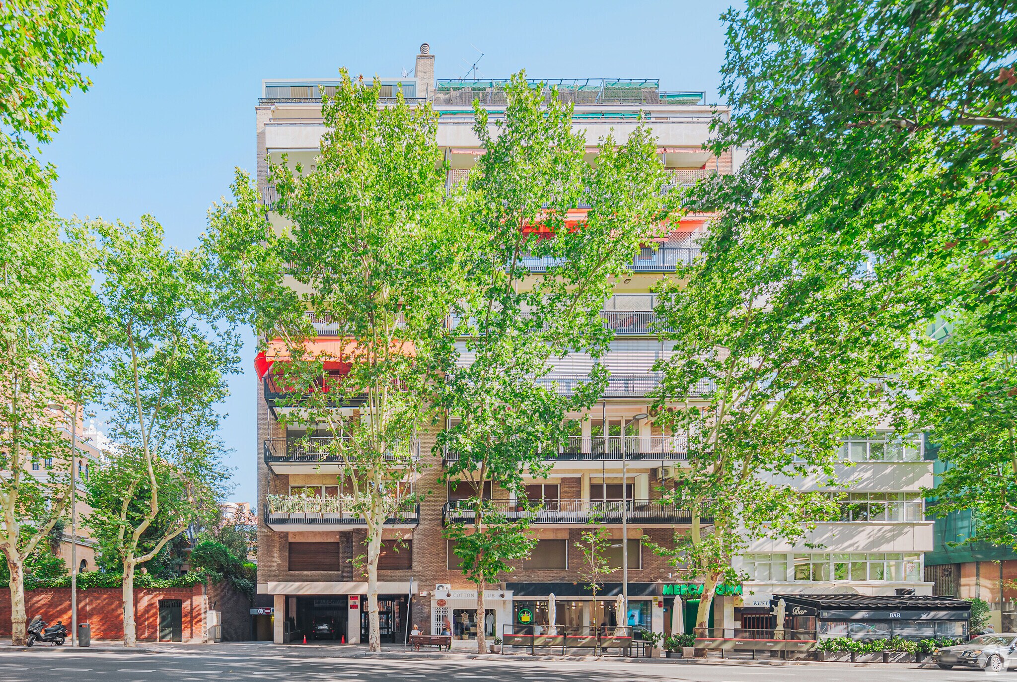 Paseo General Martínez Campos, 39, Madrid, Madrid for sale Primary Photo- Image 1 of 1