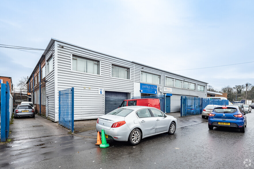 Harper Rd, Manchester for lease - Primary Photo - Image 1 of 3