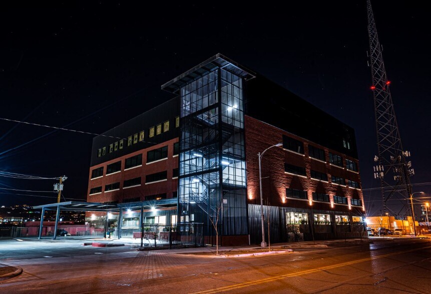 1125 Texas Ave, El Paso, TX 79901 Office for Sale