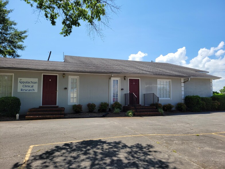 321 N Main St, Adairsville, GA for sale - Building Photo - Image 1 of 1