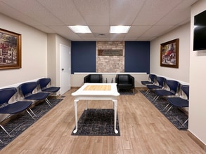 60 Westwood Ave, Waterbury, CT for lease Interior Photo- Image 2 of 9