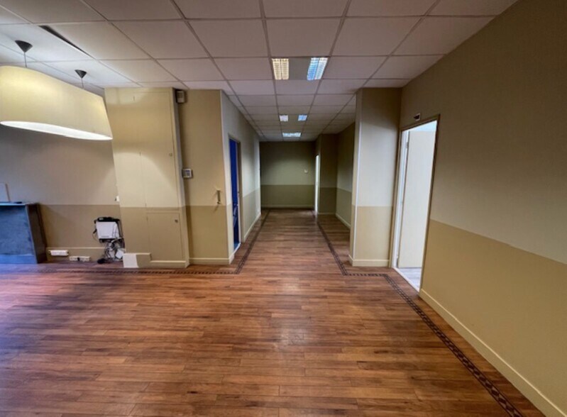 24 Avenue Villemain, Paris for sale - Building Photo - Image 3 of 32