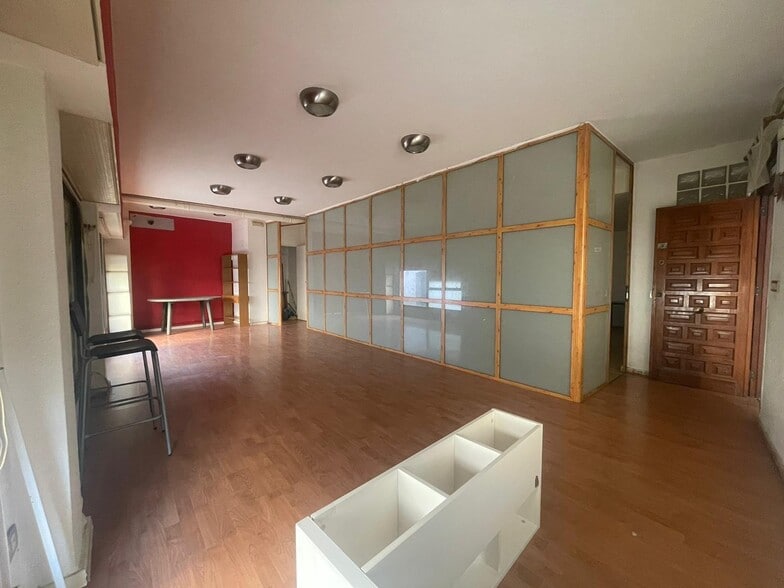 Retail in Albalat de la Ribera for sale - Building Photo - Image 1 of 18