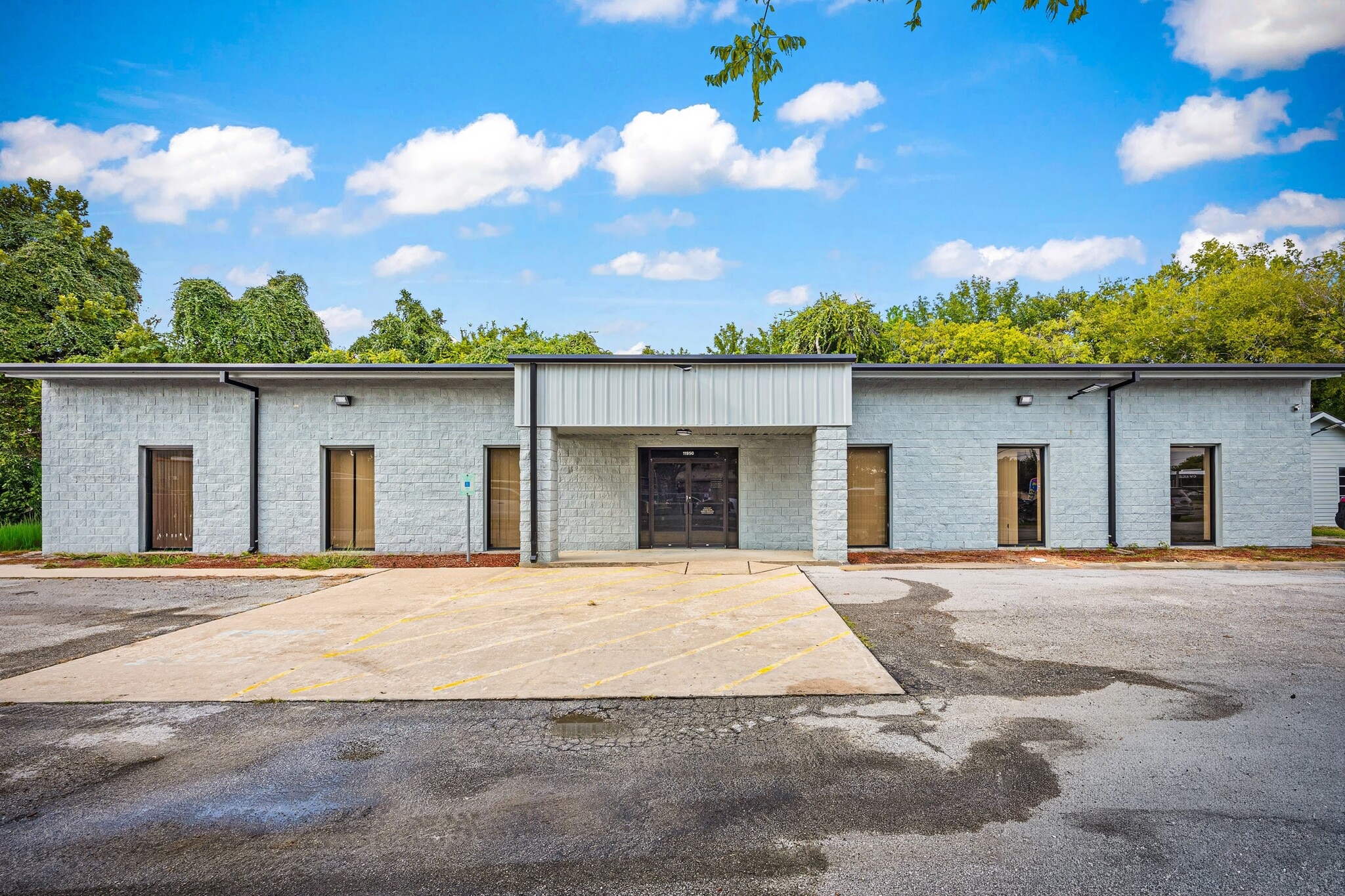 11950 Alief Clodine Rd, Houston, TX for lease Building Photo- Image 1 of 20
