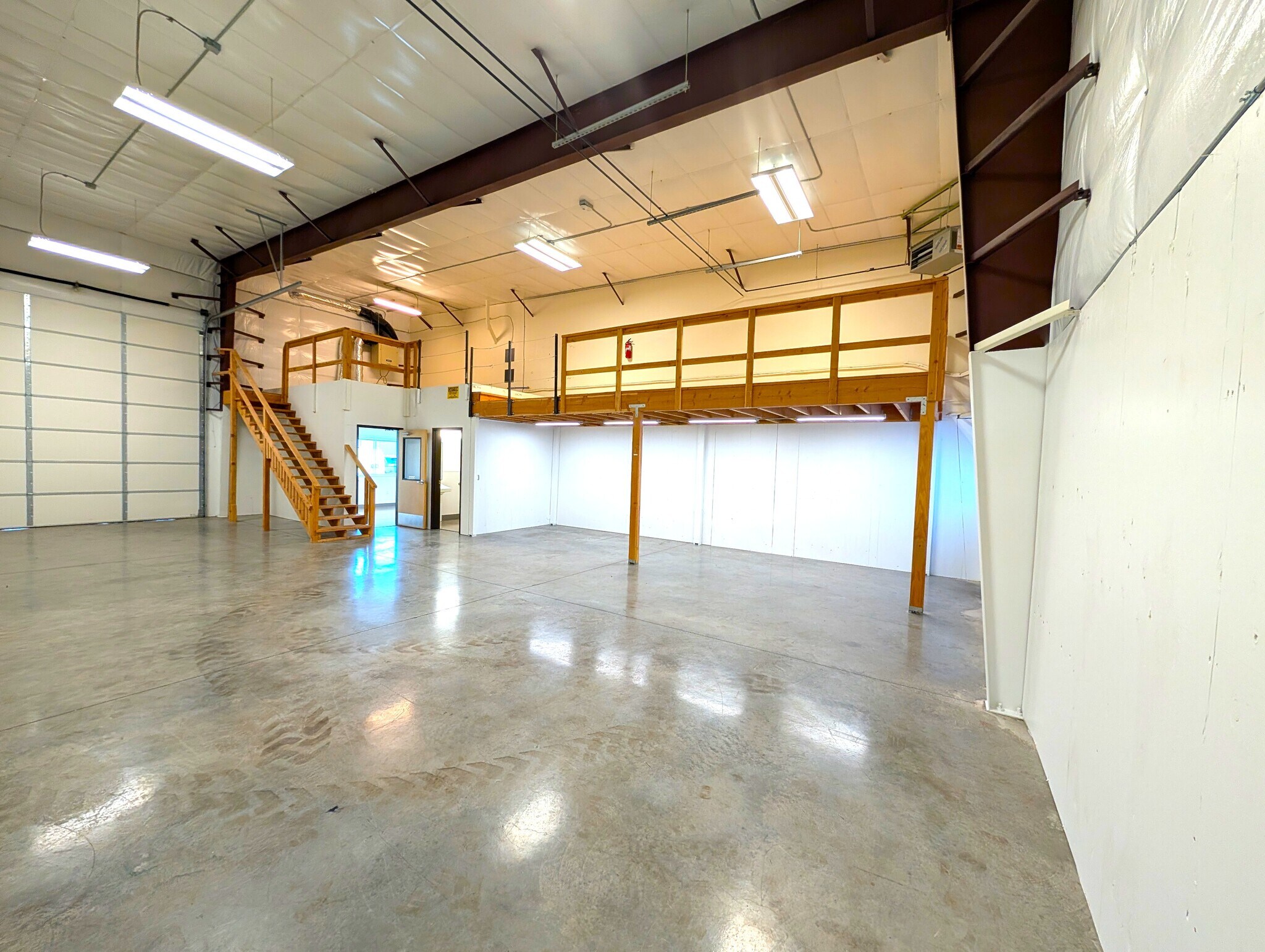 5900 NE 152nd Ave, Vancouver, WA for lease Interior Photo- Image 1 of 20