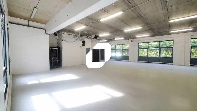 Flex in Roissy-en-France for lease - Building Photo - Image 3 of 24