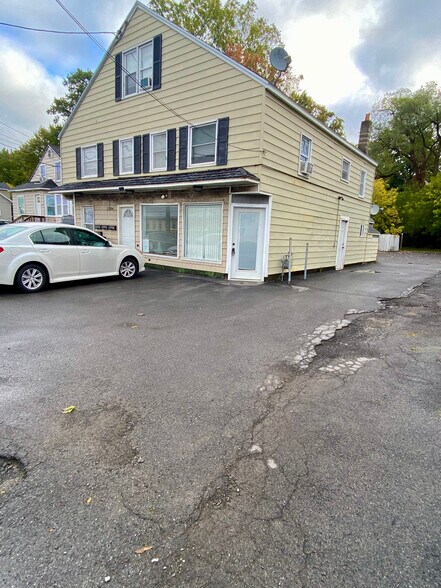 2304 Brewerton Rd, Mattydale, NY for sale - Building Photo - Image 1 of 1