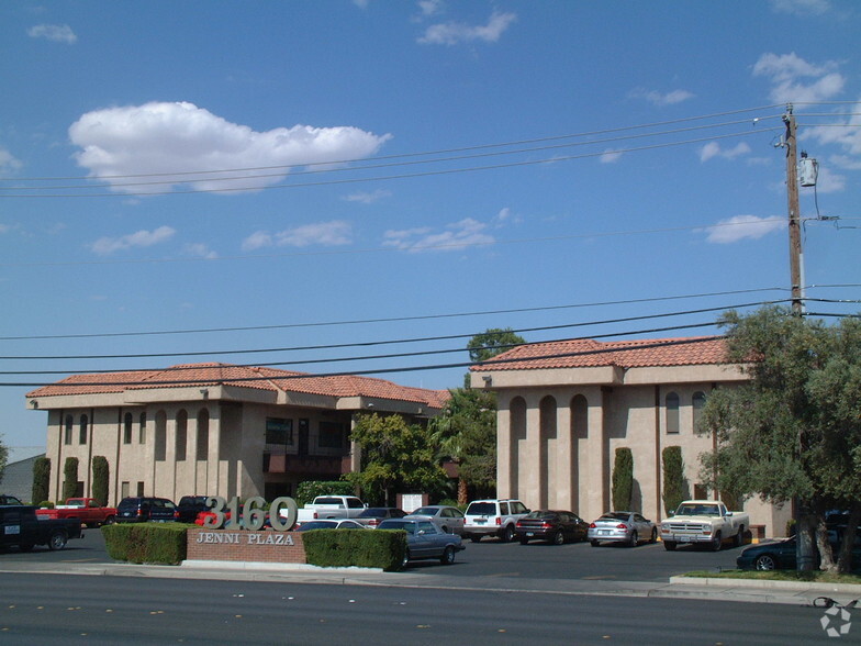 3160 S Valley View Blvd, Las Vegas, NV for lease - Primary Photo - Image 1 of 27