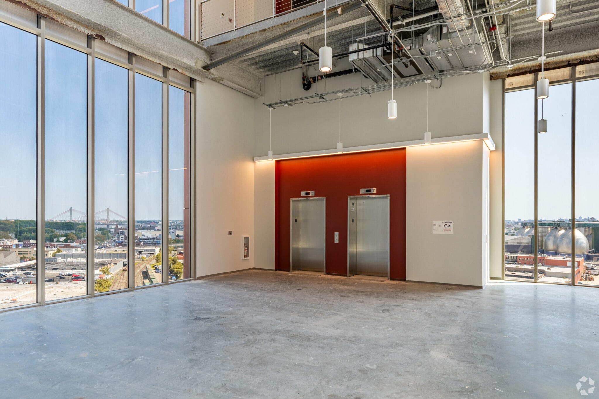 2890 Review Ave, Long Island City, NY for lease Interior Photo- Image 1 of 5