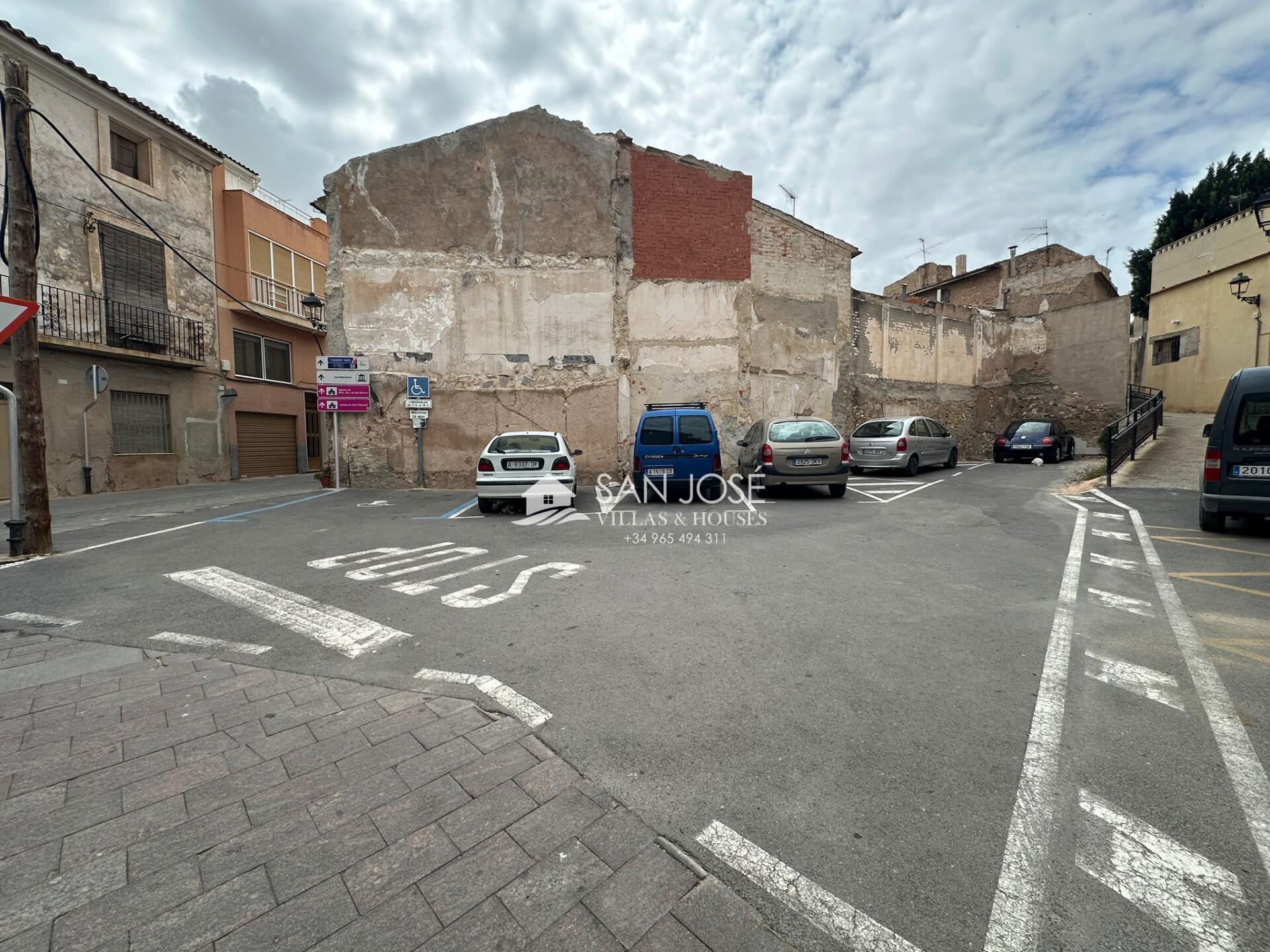 Land in Alicante for sale Building Photo- Image 1 of 5