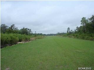 22303 Longleaf Rd NW, Fountain, FL for sale Primary Photo- Image 1 of 9