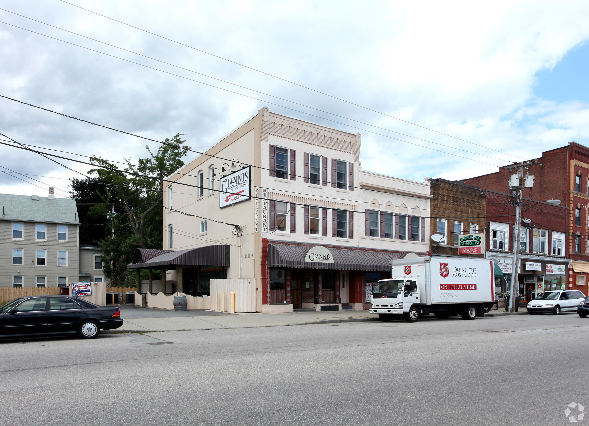 379-391 Bank St, New London, CT for sale Primary Photo- Image 1 of 1