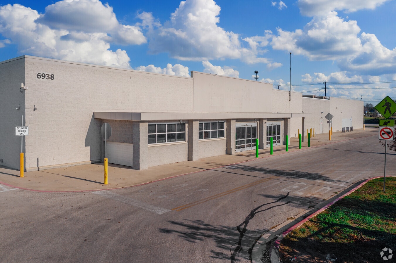 6938 Walzem Rd, San Antonio, TX 78239