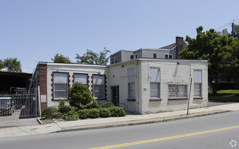 451 Old Nepperhan Ave, Yonkers, NY for lease - Primary Photo - Image 1 of 9