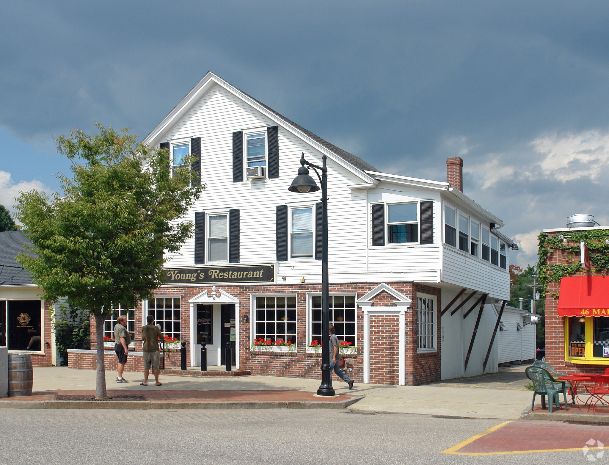 48 Main St, Durham, NH 03824