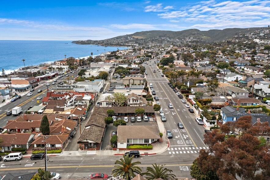 1495 Glenneyre St, Laguna Beach, CA for lease - Building Photo - Image 2 of 19