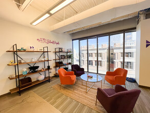 515 Congress Ave, Austin, TX for lease Interior Photo- Image 2 of 8